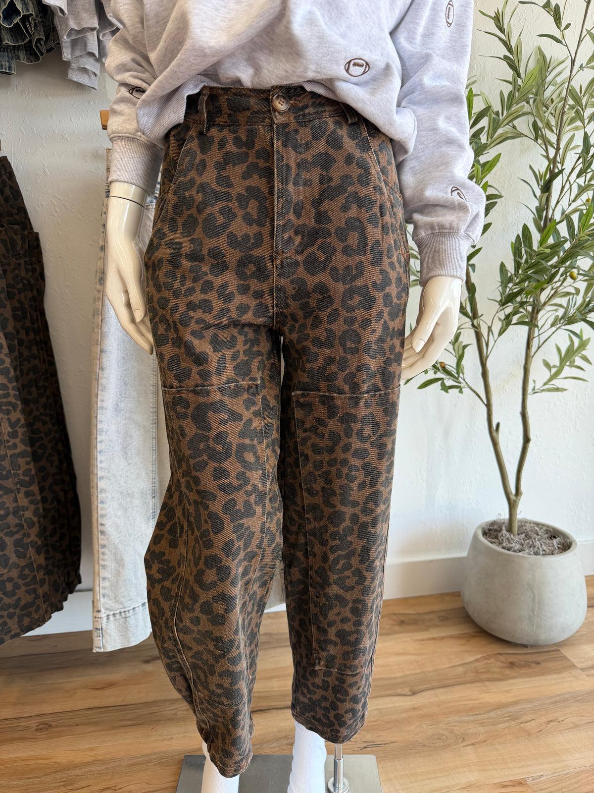 Leopard Mid Rise Wide Pants